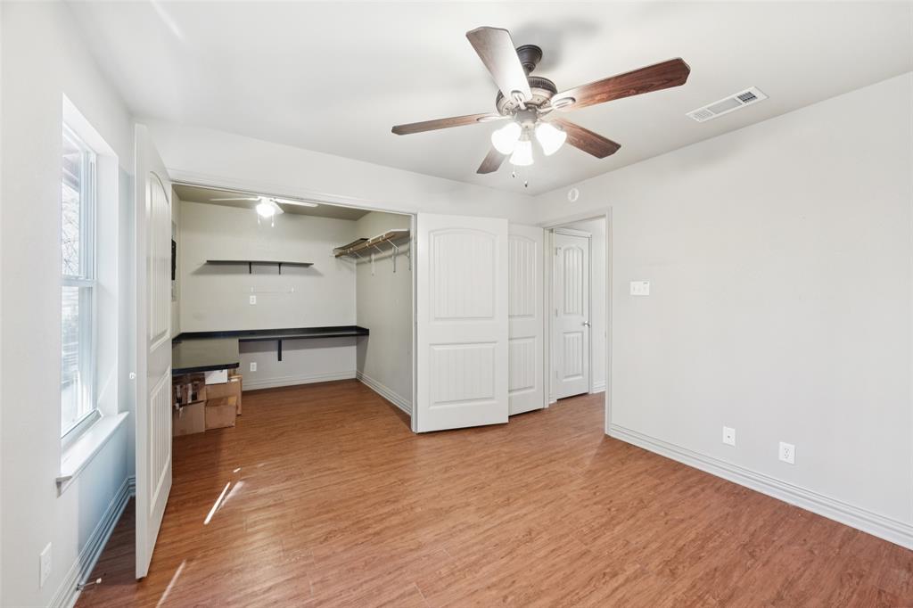 Willow Lake Estate 4 - Residential