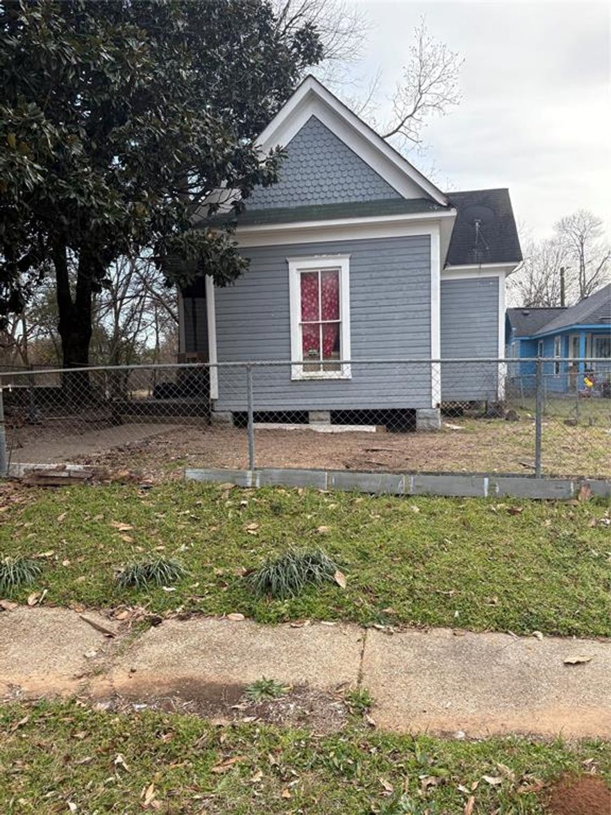 Investment Opportunity! This is property part of a 6 Property Package Deal. Seller is willing to sell smaller package as well. With some renovation and improvements, this property could become a good cash flowing property. Here is some information for all of the properties that is part of the package deal. Each property is under 30K! 1941 Walnut St 22k, 450 E 84th st 25k, 3419 W 70th st 26k, 2529 Merwin st 26k, 1151 Kenneth Ave 23k, 2814 Mertis Ave 21k.