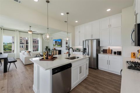 2233 Fort Bliss Street Mesquite TX 75149