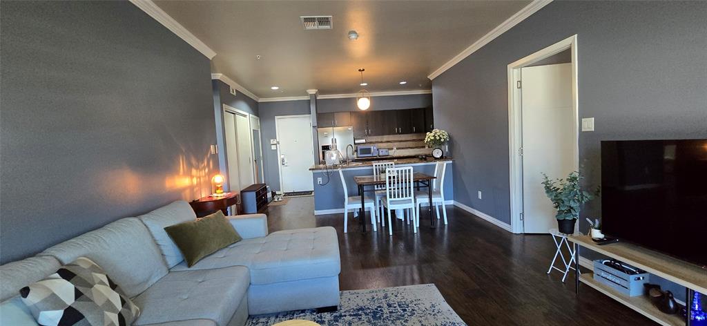 1100 W Trinity Mills Road 2045