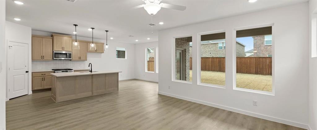 Creekview Fossil Ridge - Residential