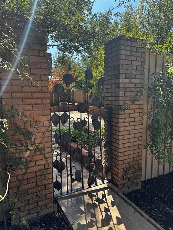 Tanglewood Estate - Residential