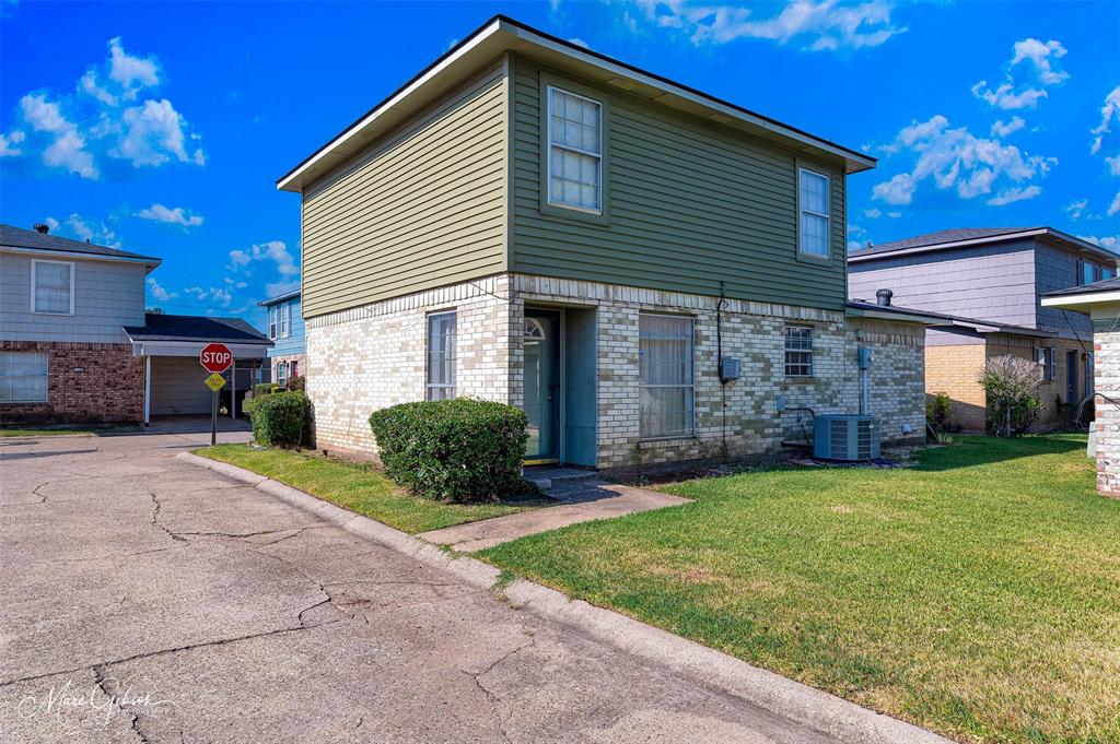 119 Carriage Square Drive
