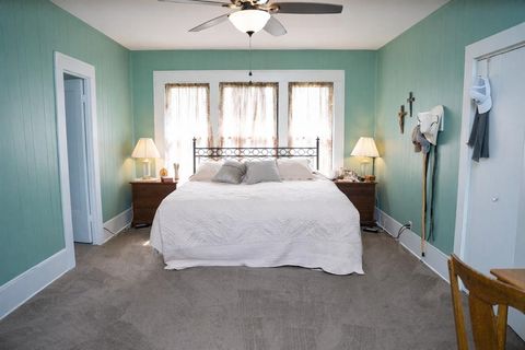 Tiny photo for 801 S Hall Street, Ennis, TX 75119 (MLS # 21200992)