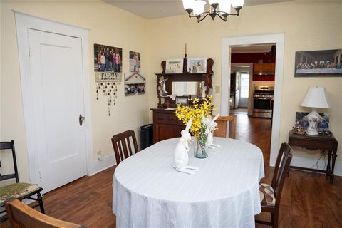 Tiny photo for 801 S Hall Street, Ennis, TX 75119 (MLS # 21200992)