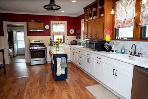 Tiny photo for 801 S Hall Street, Ennis, TX 75119 (MLS # 21200992)