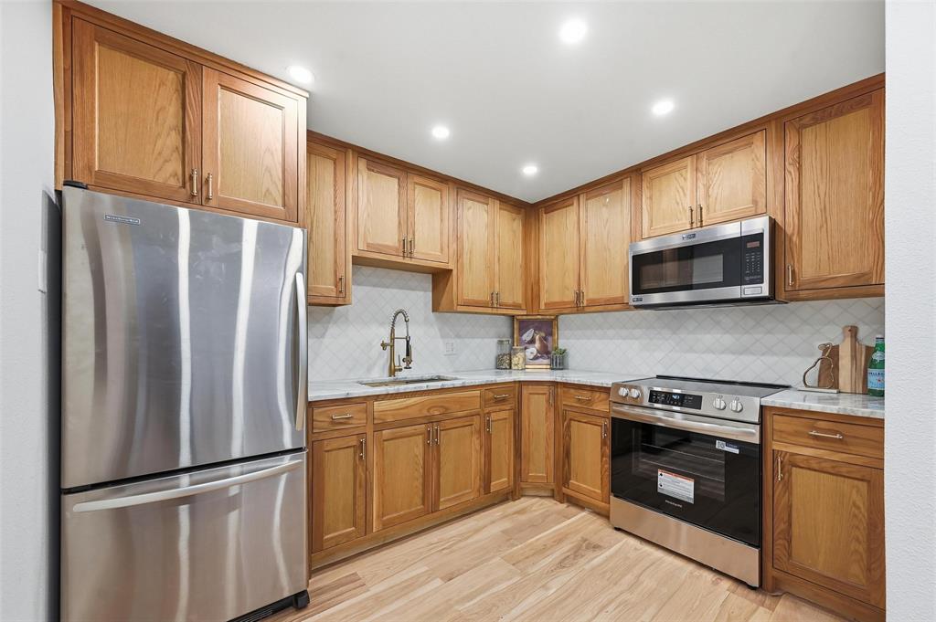 3718 Holland Avenue 2