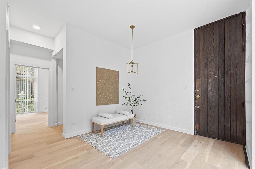 Holland Condo 3718 - Residential