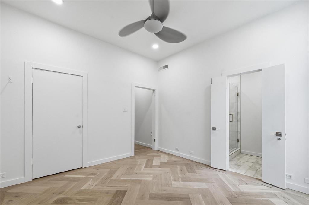 Holland Condo 3718 - Residential