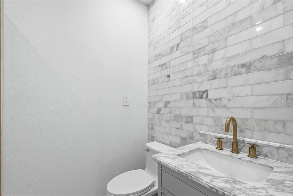 Holland Condo 3718 - Residential