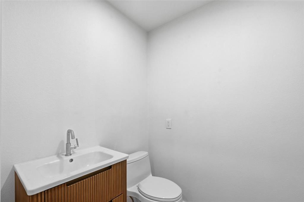 Holland Condo 3718 - Residential