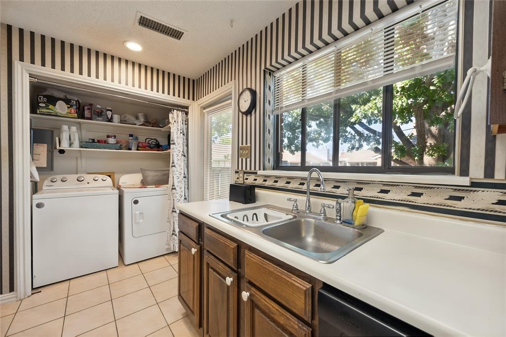 401 Pebble Way 237