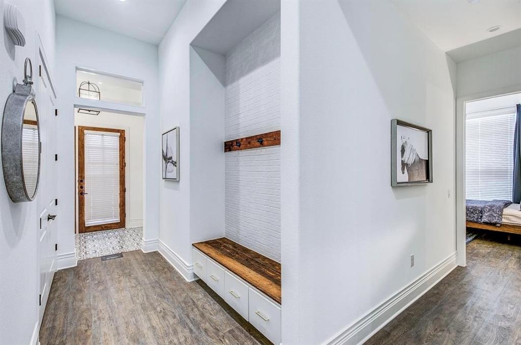 12001 Inwood Road 3501