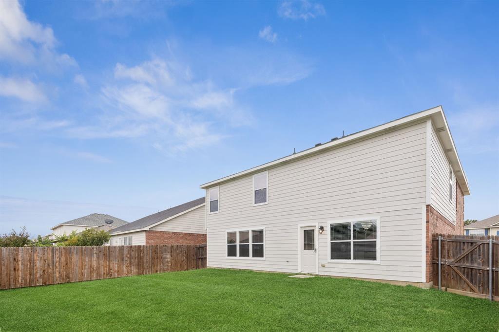 Fossil Hill Estates - Residential Lease