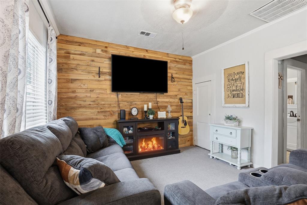 Original Cleburne - Residential