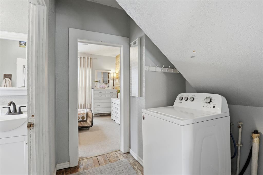 Original Cleburne - Residential