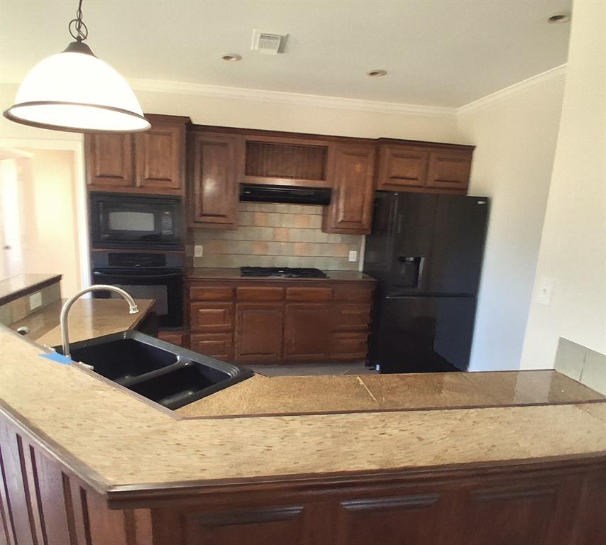 S9201 Silverado Estates - Residential