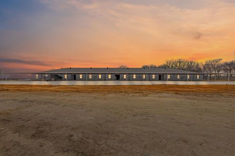 8092 County Road 604. Alvarado TX 76009