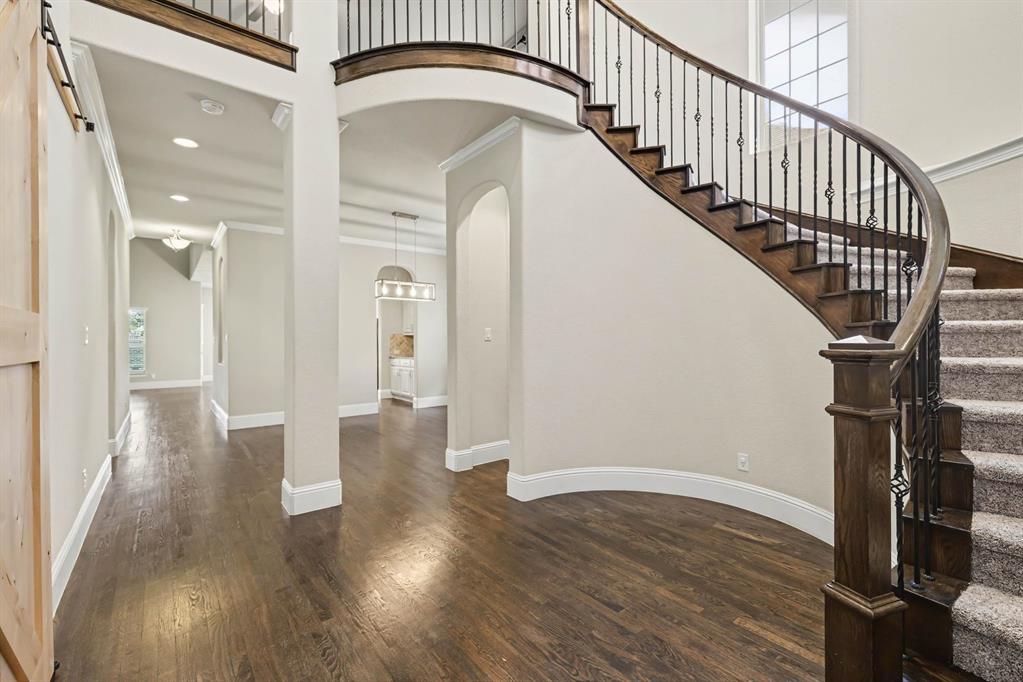 1616 Canals Drive