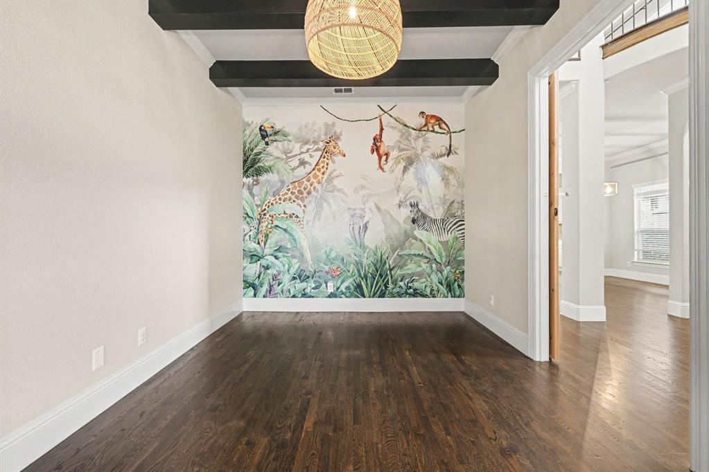 1616 Canals Drive
