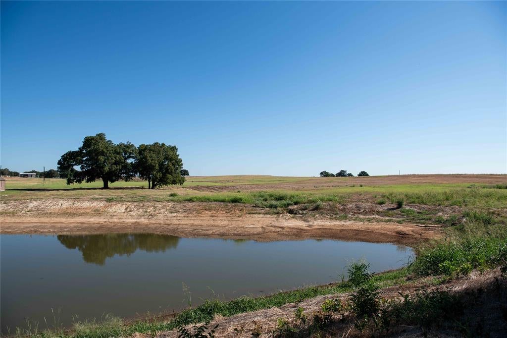 2160 County Road 4371