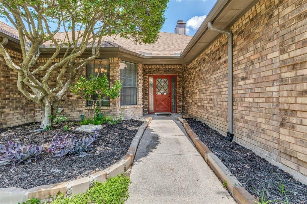 4123 Lawngate Drive