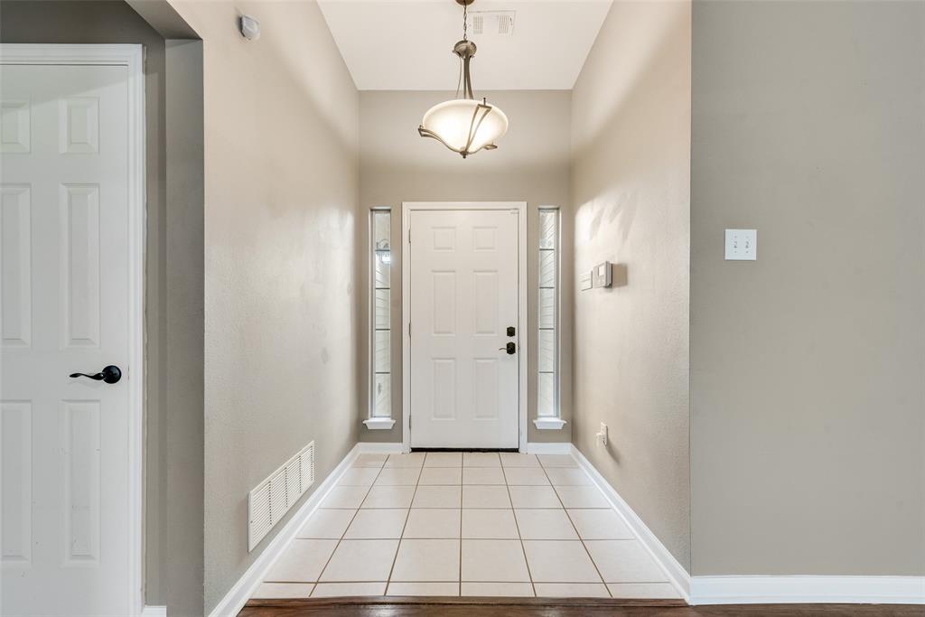 526 Morningside Court