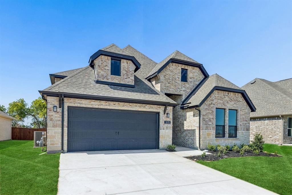 1015 Goldenrod Drive