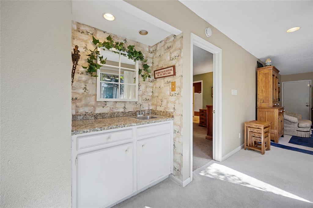 7800 Regatta Court