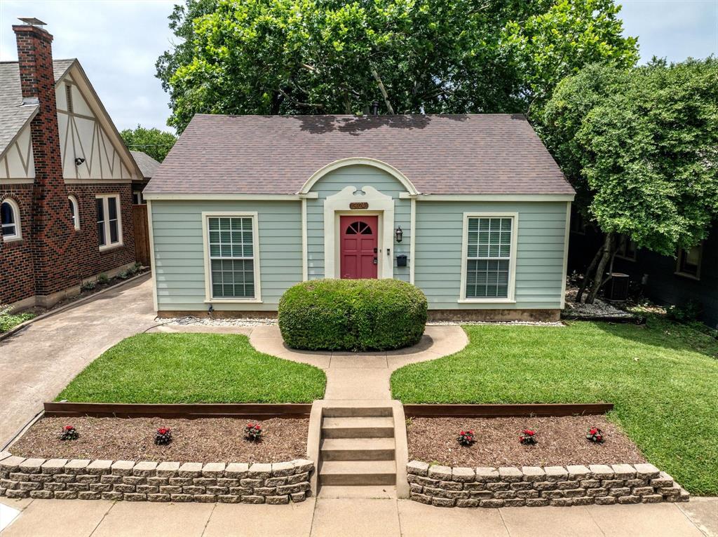 3024 Willing Avenue