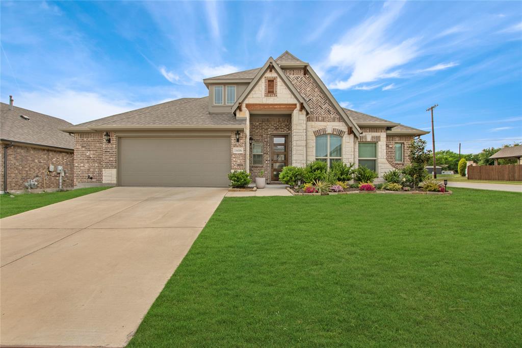 1606 Sherwood Drive