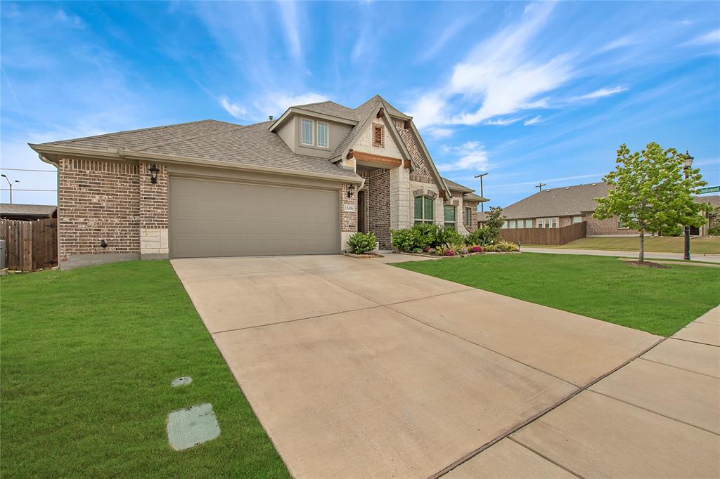 1606 Sherwood Drive