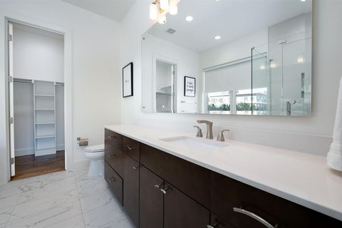 Tiny photo for 2934 N Hall Street #401, Dallas, TX 75204 (MLS # 21100858)