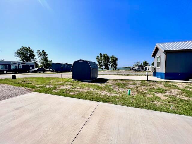 Peninsula Point - Land