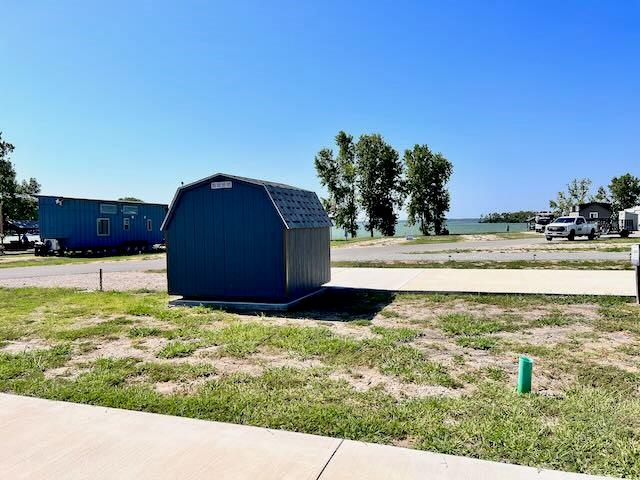 Peninsula Point - Land