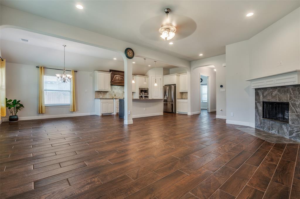 The Grove Ph 2 - Residential Lease