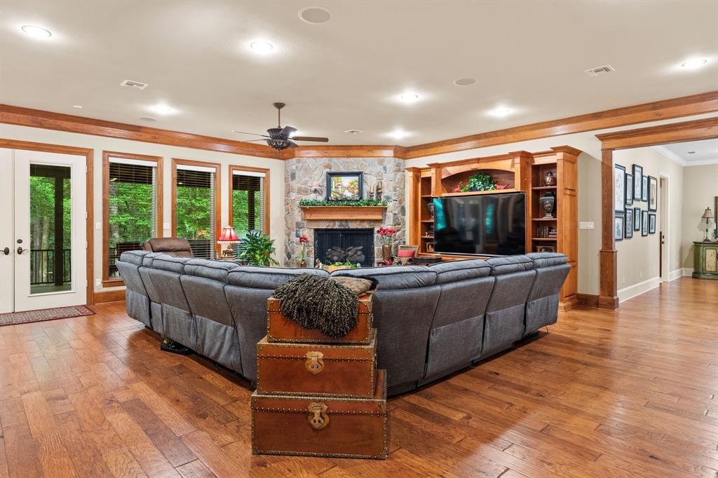 3814 Brighton Creek Circle