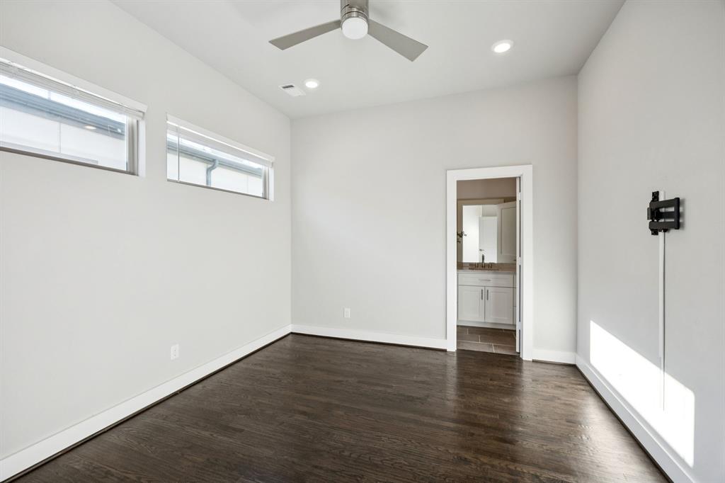 4222 Roseland Bldg 4226 - Residential