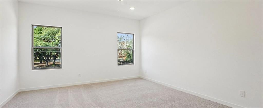 Sereno Oaks at Buckner Terrace - Residential