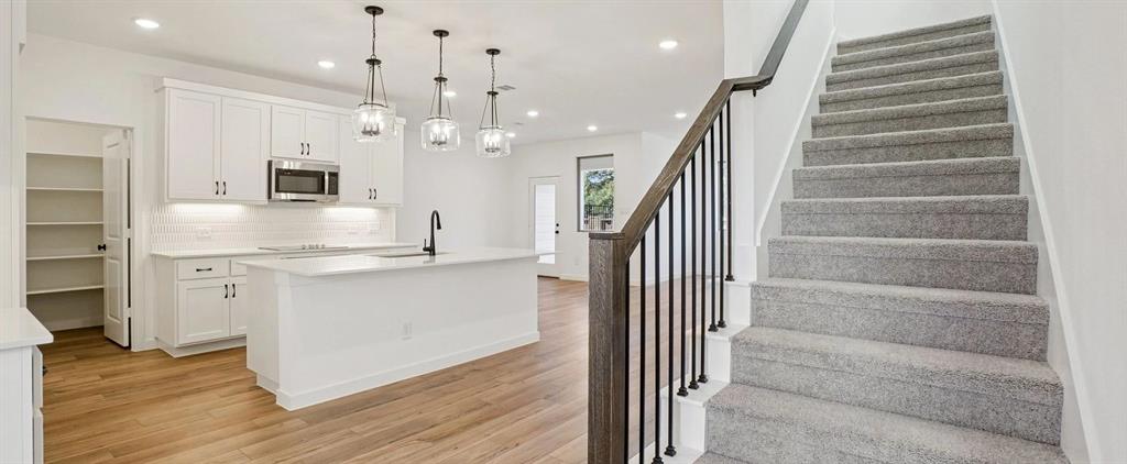 Sereno Oaks at Buckner Terrace - Residential