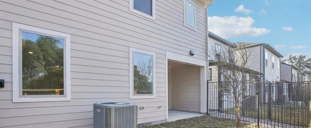 2613 Lost Maples Lane