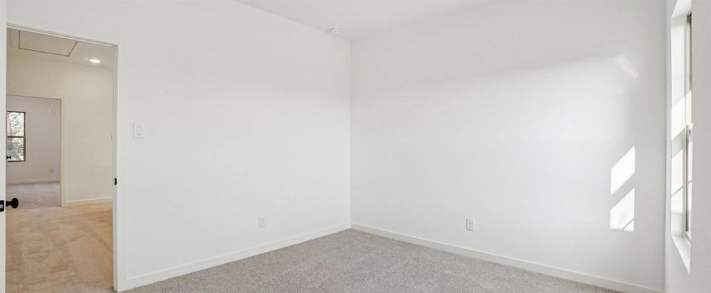 Sereno Oaks at Buckner Terrace - Residential