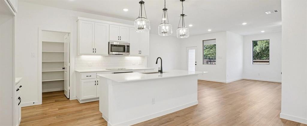 Sereno Oaks at Buckner Terrace - Residential