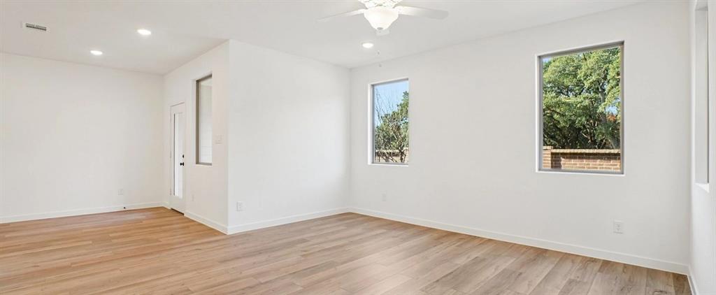 Sereno Oaks at Buckner Terrace - Residential