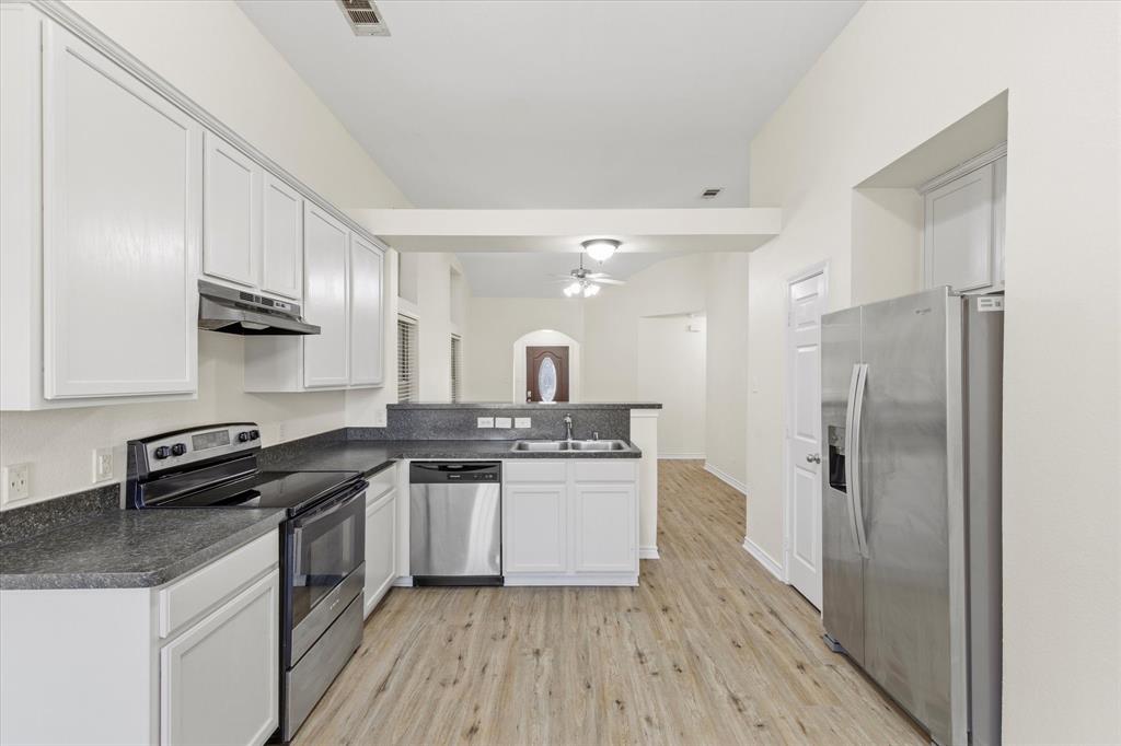 Cross Oak Ranch Ph 2 Tr 1a - Residential Lease