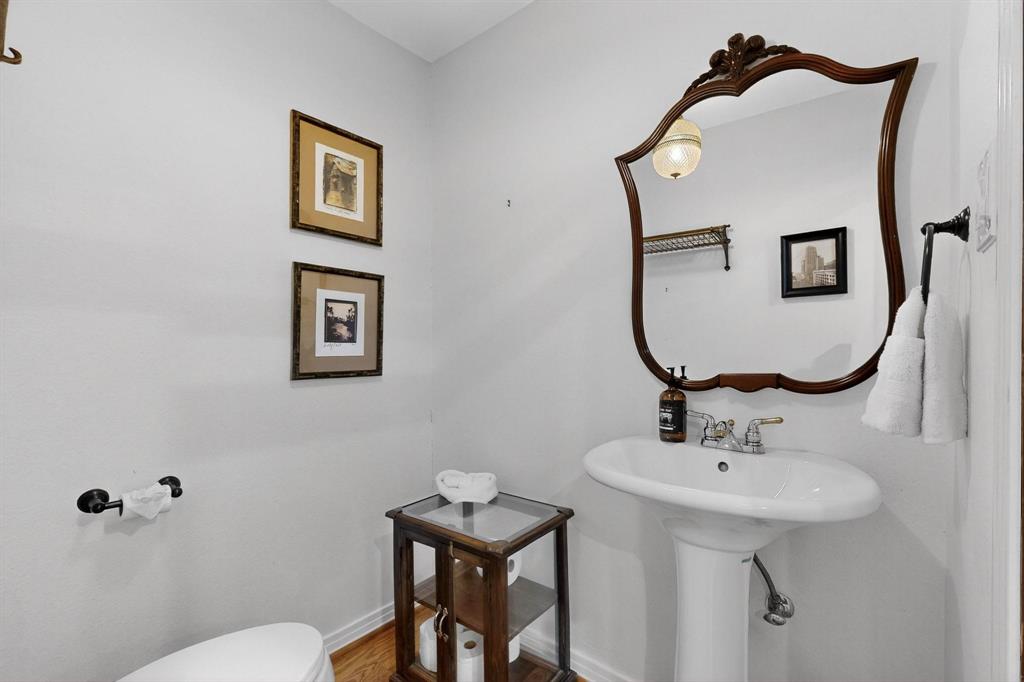 Caruth Hills 04 Instl - Residential