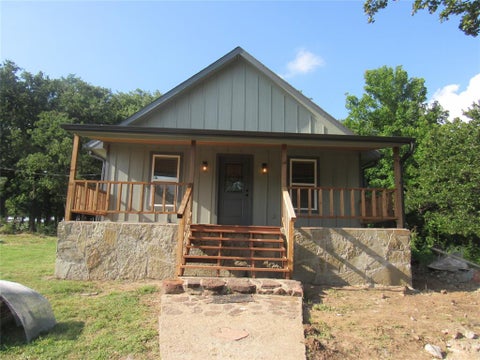 Photo of 391 County Road 147, Gainesville, TX 76240 (MLS # 21286584)