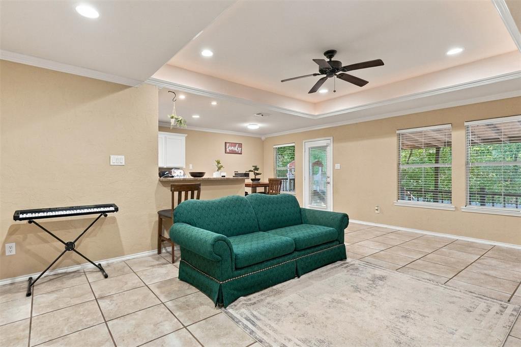 611 Therese Ct.