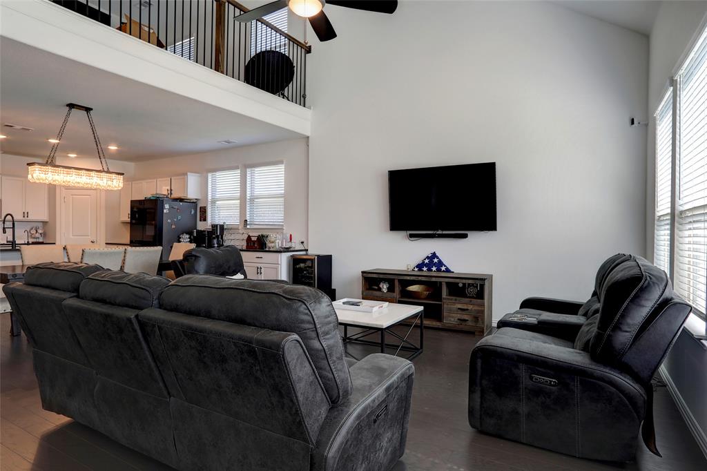 2918 Grand Lookout Lane