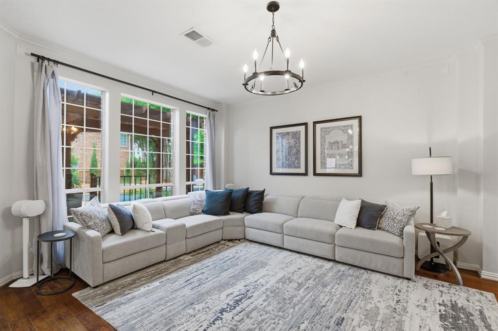 Longwood Estates - Residential
